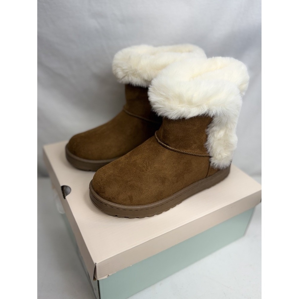 SO Boots Womens Super Cute Sz 6.5 Chestnut Faux Suede Ankle Faux Fur Paulina